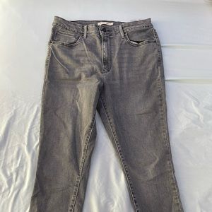 Levi’s 721 High rise skinny jean